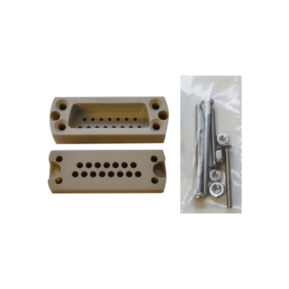 SUB-D 15-WAY UHV PEEK CONNECTOR, MALE, FITS FEMALE SOCKET 제품 이미지