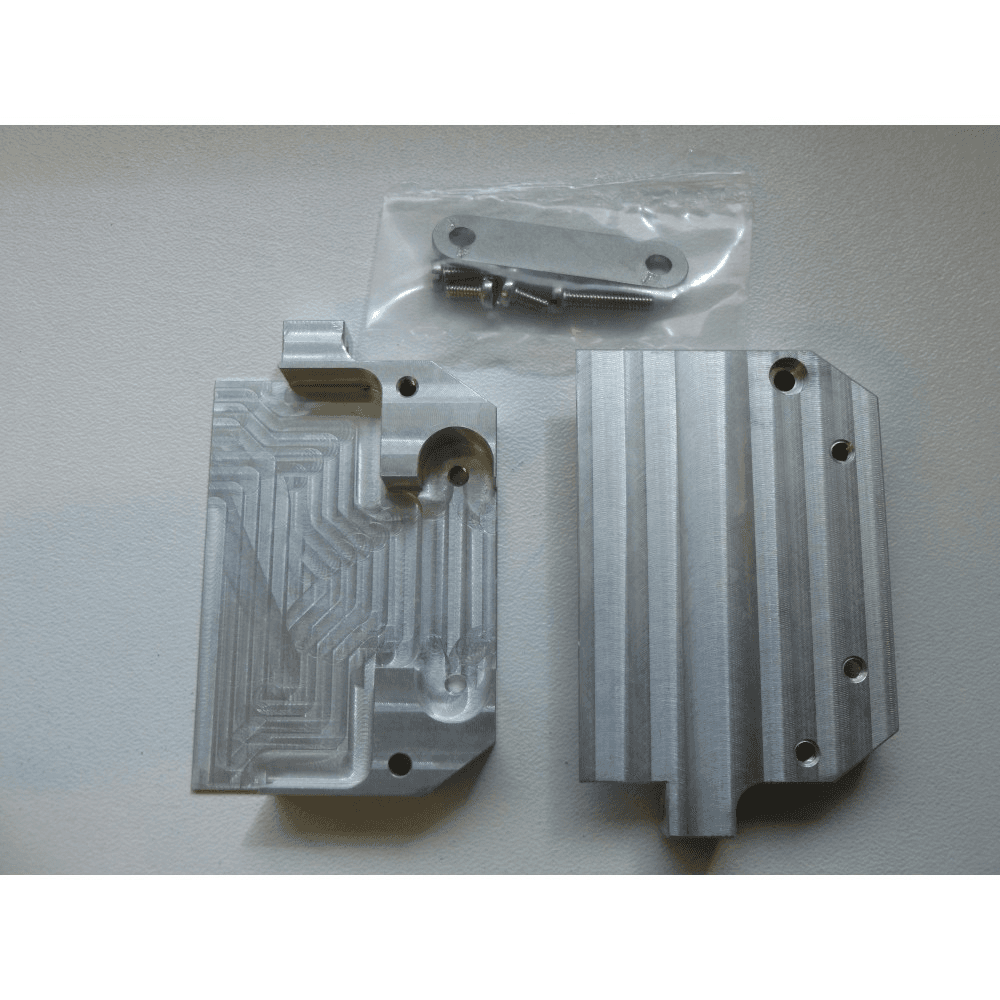 SUB-D 50-WAY UHV SOCKET HOUSING, INCLUDES STRAIN RELIEF AND FIXING SCREWS